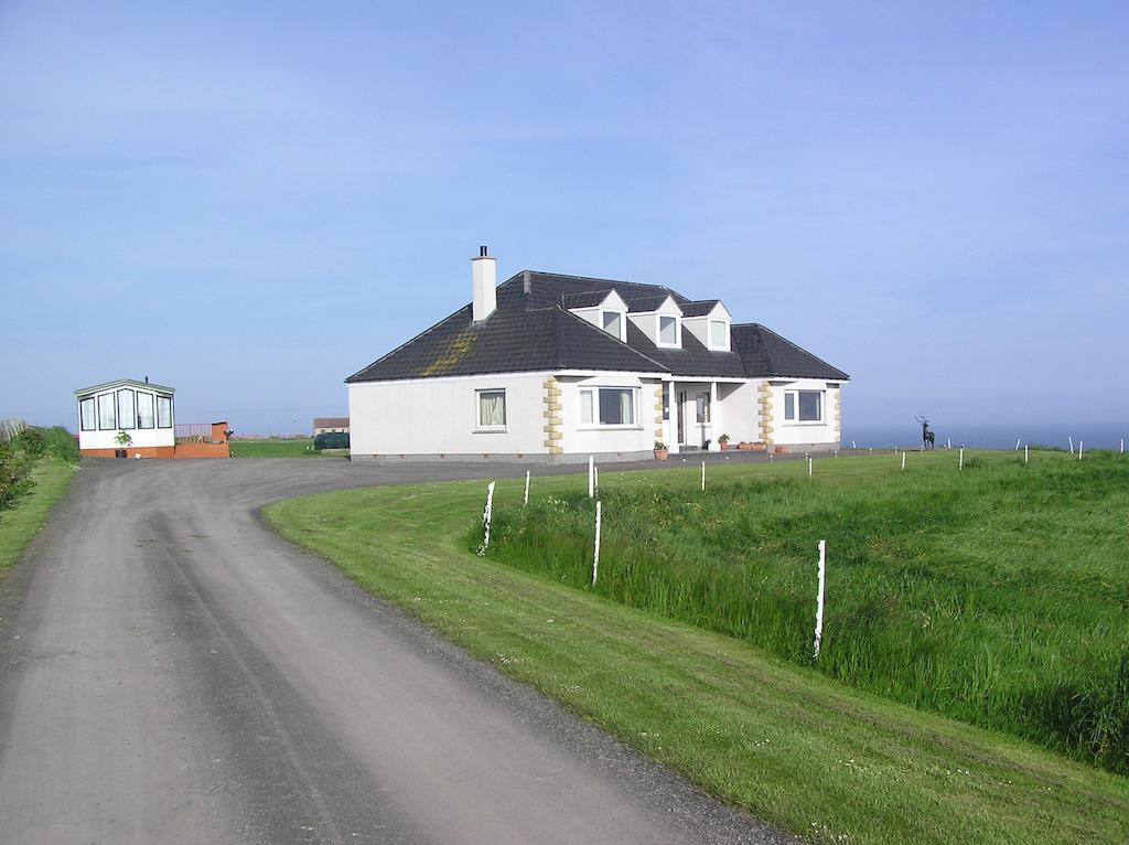 Bed and Breakfast The Antlers Lybster Екстер'єр фото